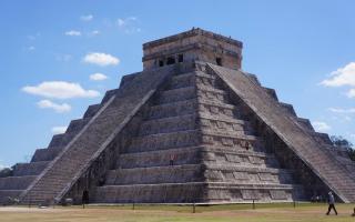Возраст пирамид майя и египетских